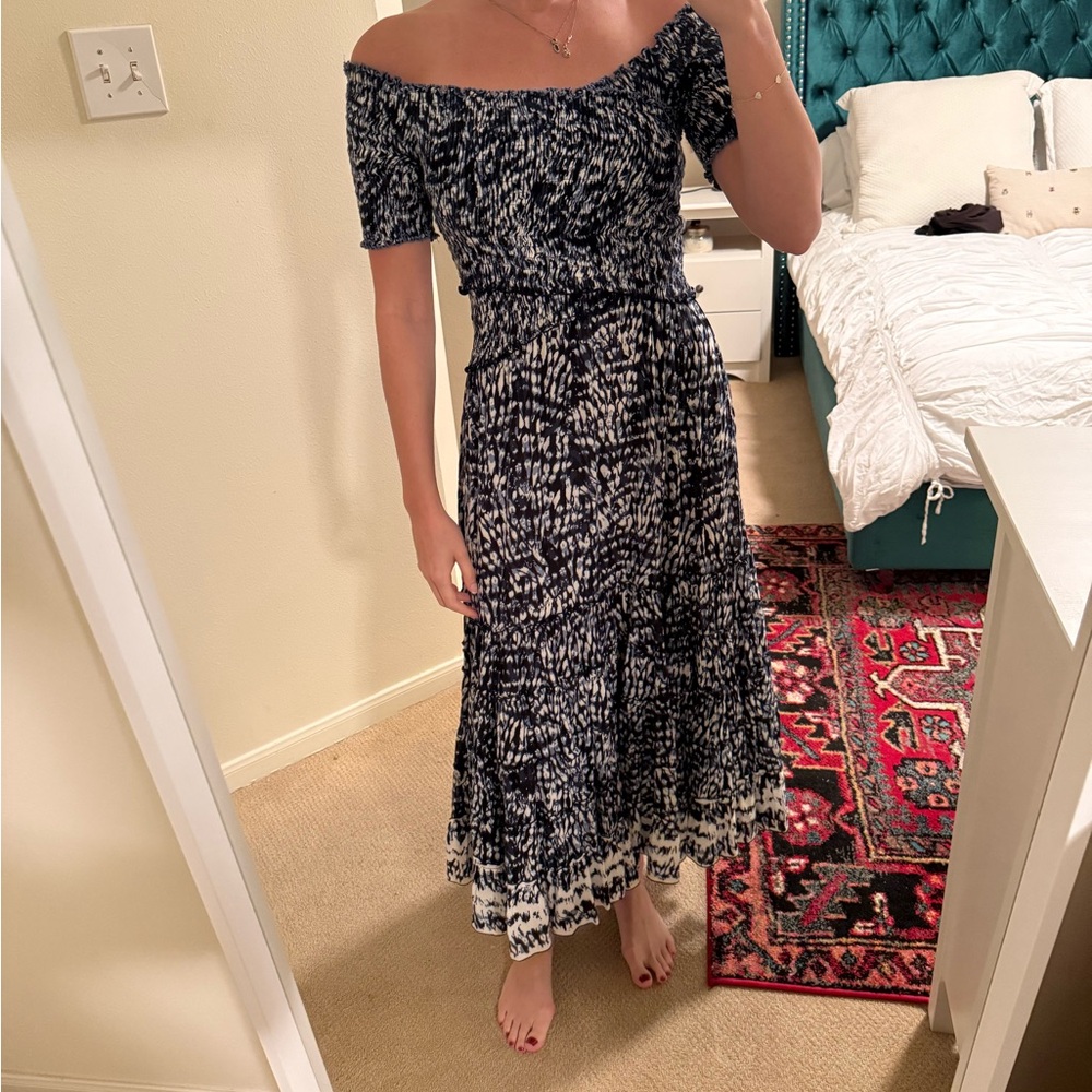 Elegant Off-Shoulder Blue Dress